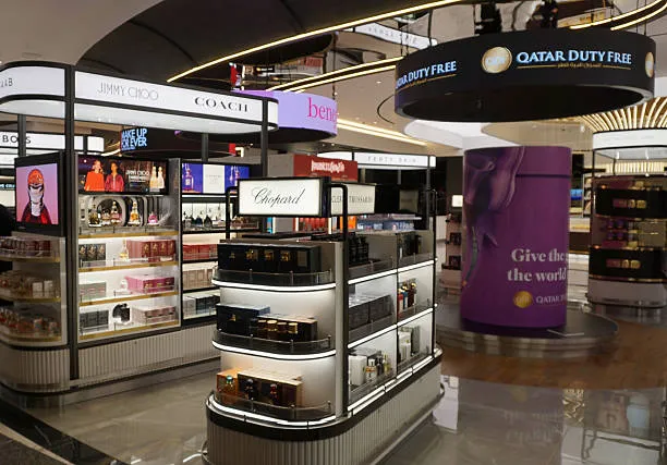 cosmetic display cabinets
